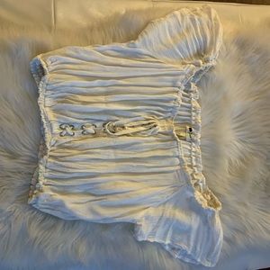 Off white strapless shirt
